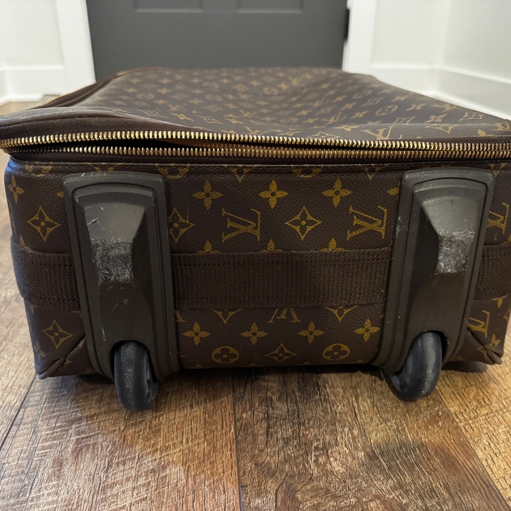 Louis Vuitton Dark Brown Monogram Travel Bag - Picture 6 of 6